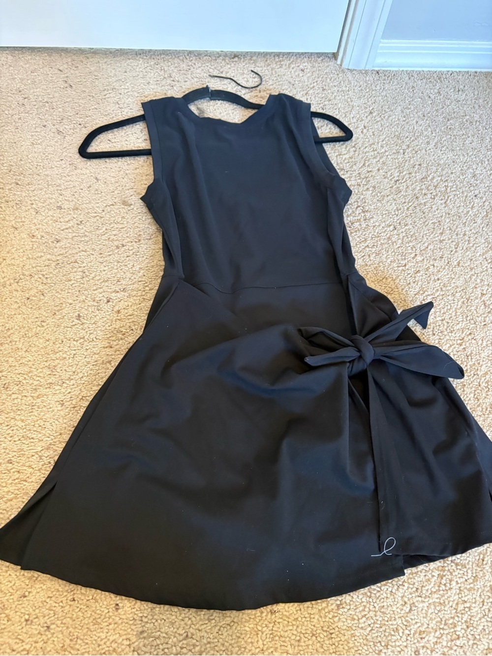 Women’s Black Tie-Front Sleeveless Romper dress. XS - Picture 2 of 6